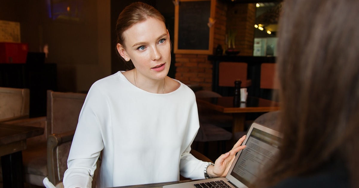 The 5 Benefits of Working with a Speakers Agency